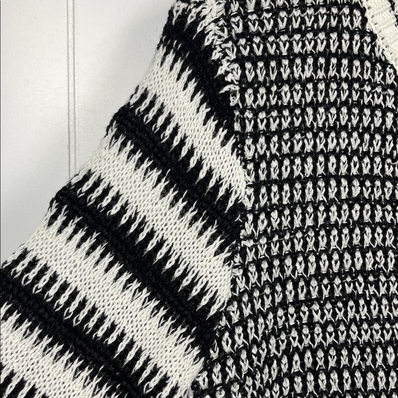 Talbots Womens Mixed Knit Open Front Cardi L Black White Texture Fringe Hemline - Picture 4 of 13